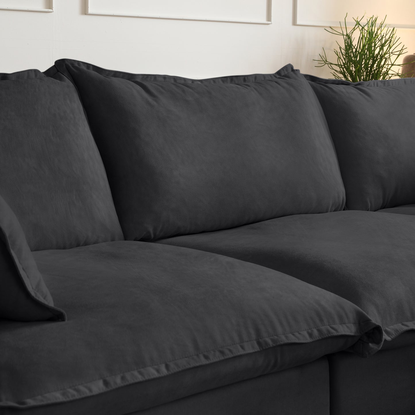 Modular Luxe 4-Seater Sectional in Black